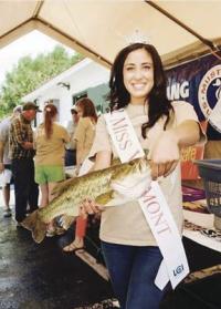 Whether it is helping Vermonters at LCI Fishing Derby’s or meeting hundreds of Vermont children, Miss Vermont Lucy Edwards is down to earth and full of smiles. She speaks to all who cross her path about the power of education and STEM classes!