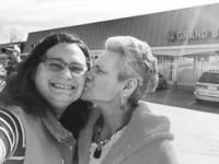 Jessica Saltus and her mom