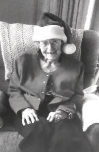 Bea Dike loved Christmas and any season or reason to gather all the family together.

